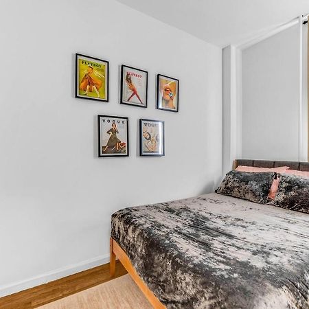 Welcome To “Sunny Park Slope Retreat”! ニューヨーク エクステリア 写真